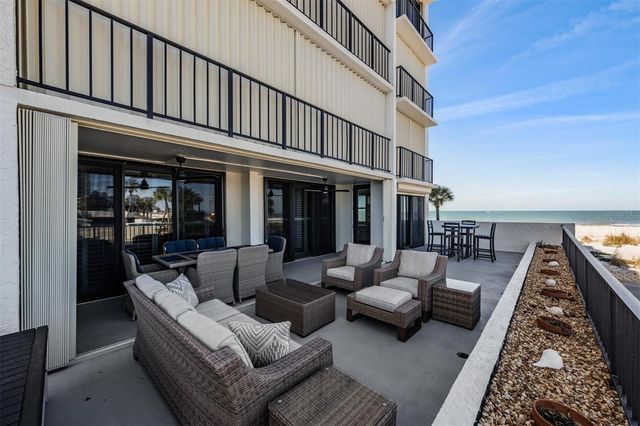 1400 GULF BOULEVARD 109, Clearwater Beach, FL 33767