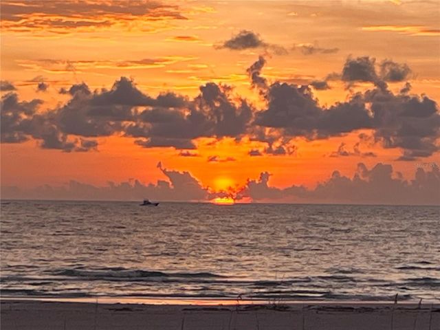 1400 GULF BOULEVARD 109, Clearwater Beach, FL 33767