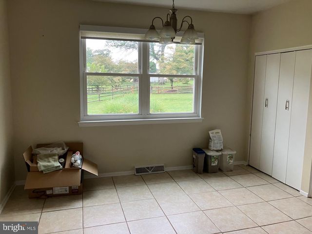 7 CARMELITA DR, Richboro, PA 18954