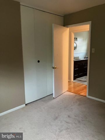 7 CARMELITA DR, Richboro, PA 18954