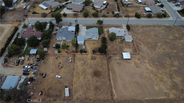 488 E Victory Avenue, Banning, CA 92220