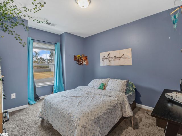 655 Autumn Breeze Walk, Inman, SC 33153