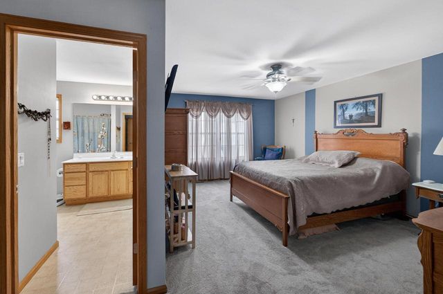 3867 Maple Grove Drive, Madison, WI 53719