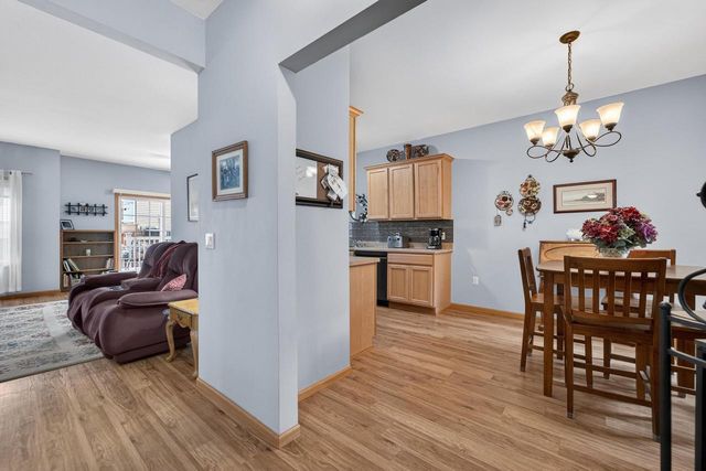 3867 Maple Grove Drive, Madison, WI 53719