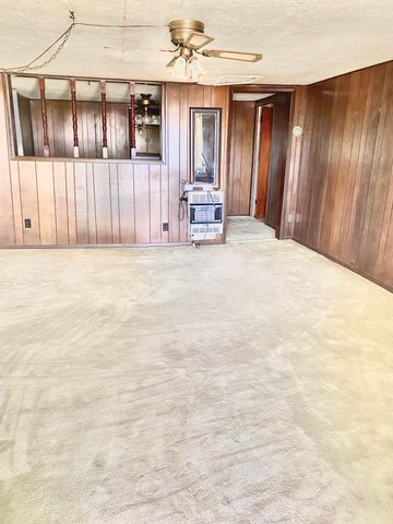 409 N CHERRY Street, Commerce, OK 74339