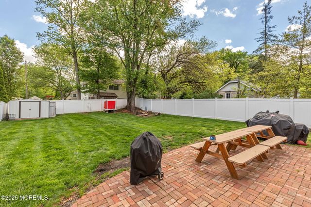 577 Holmdel Road, Hazlet, NJ 07730