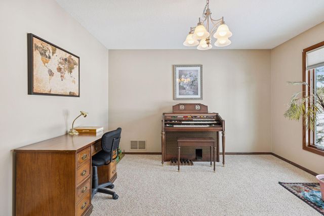 6233 Kelvin Avenue N, Stillwater, MN 55082