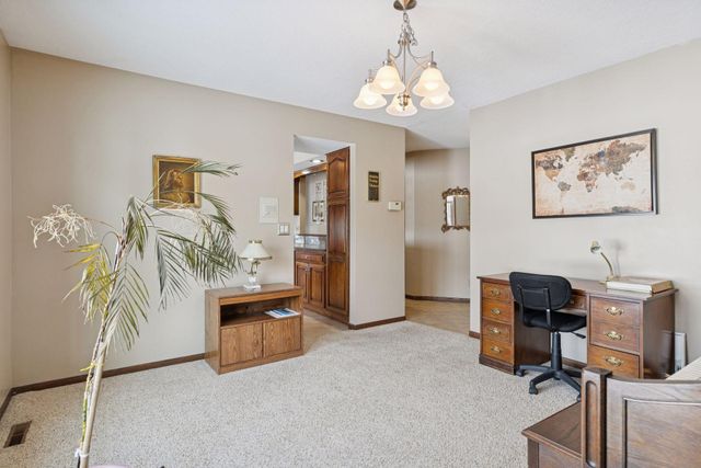 6233 Kelvin Avenue N, Stillwater, MN 55082