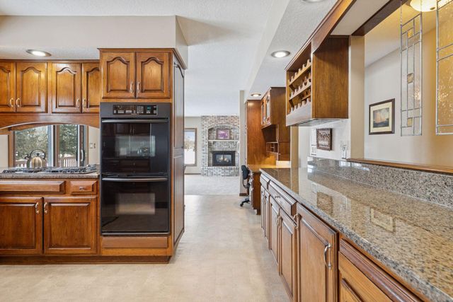 6233 Kelvin Avenue N, Stillwater, MN 55082