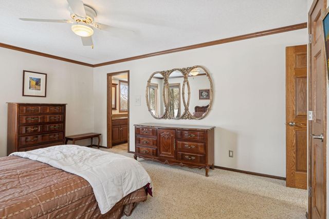 6233 Kelvin Avenue N, Stillwater, MN 55082