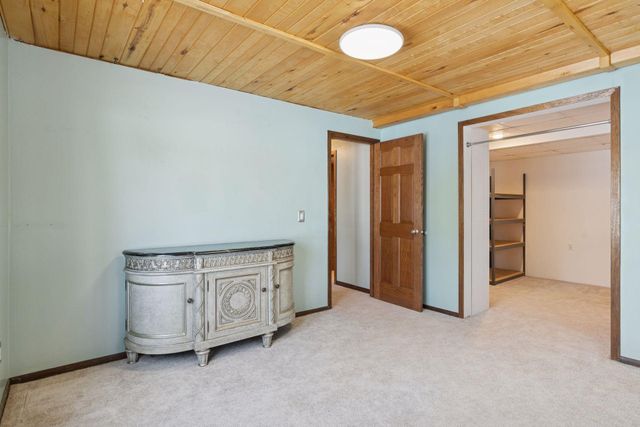 6233 Kelvin Avenue N, Stillwater, MN 55082