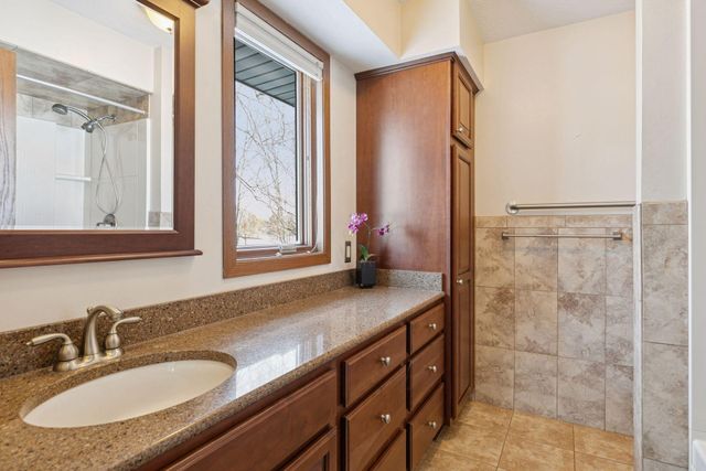 6233 Kelvin Avenue N, Stillwater, MN 55082