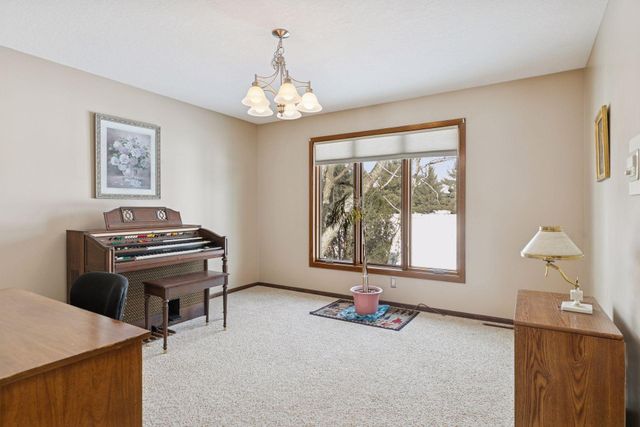 6233 Kelvin Avenue N, Stillwater, MN 55082