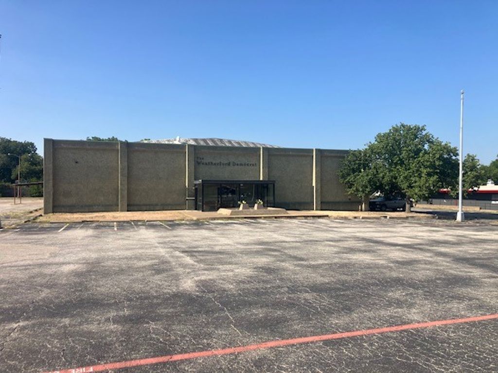 512 Palo Pinto Street, Weatherford, TX 76086 — exterior
