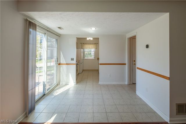 77 Firebush Lane, Northfield, OH 44067