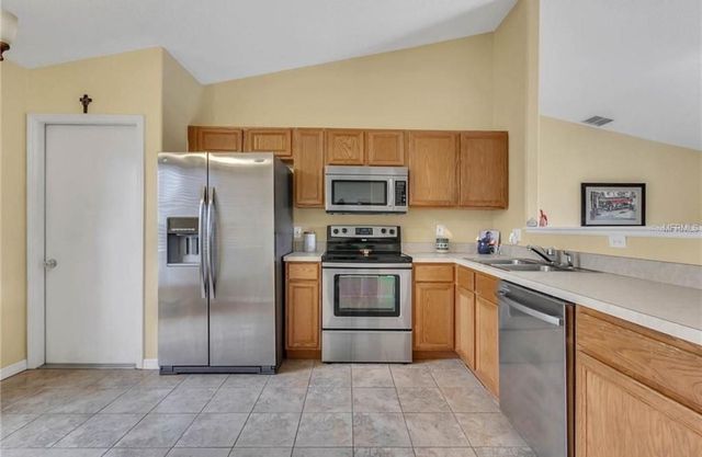 4215 RED BIRD AVENUE, St Cloud, FL 34772