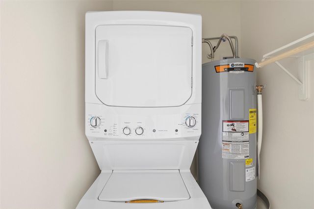 409 Beto St 14, Huntsville, TX 77340