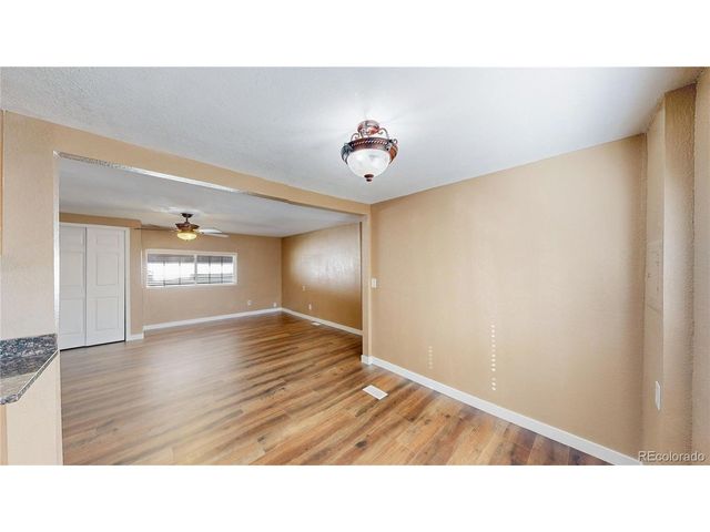 703 Locust Ave, Lochbuie, CO 80603