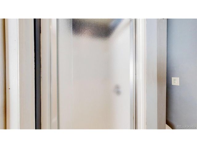 703 Locust Ave, Lochbuie, CO 80603