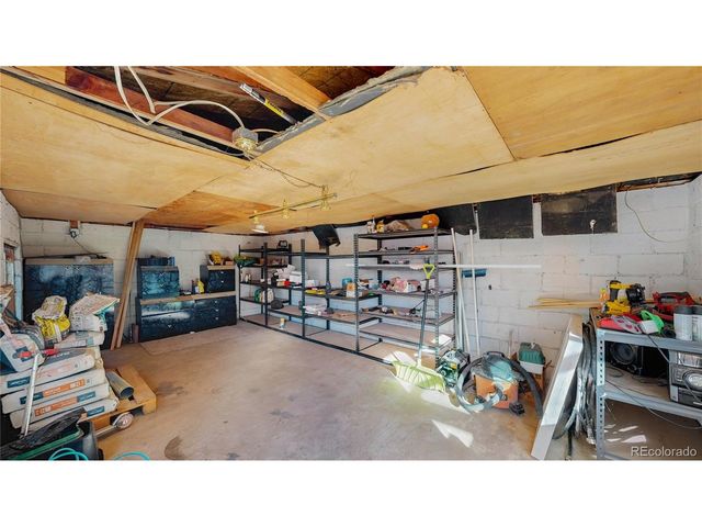 703 Locust Ave, Lochbuie, CO 80603