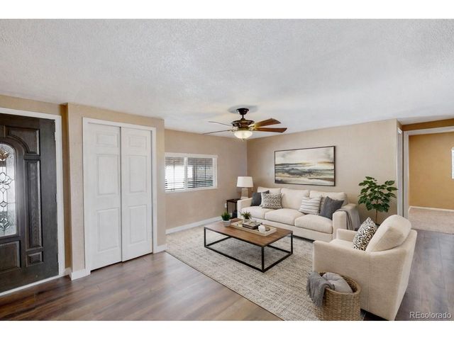 703 Locust Ave, Lochbuie, CO 80603