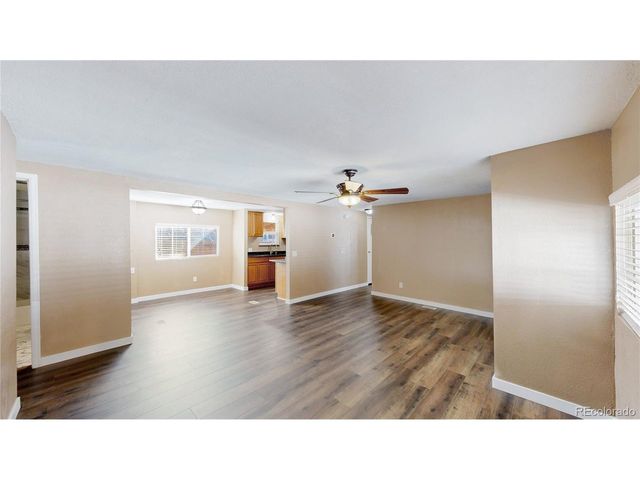 703 Locust Ave, Lochbuie, CO 80603