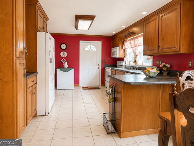 302 Bryan Street W, Bremen, GA 30110