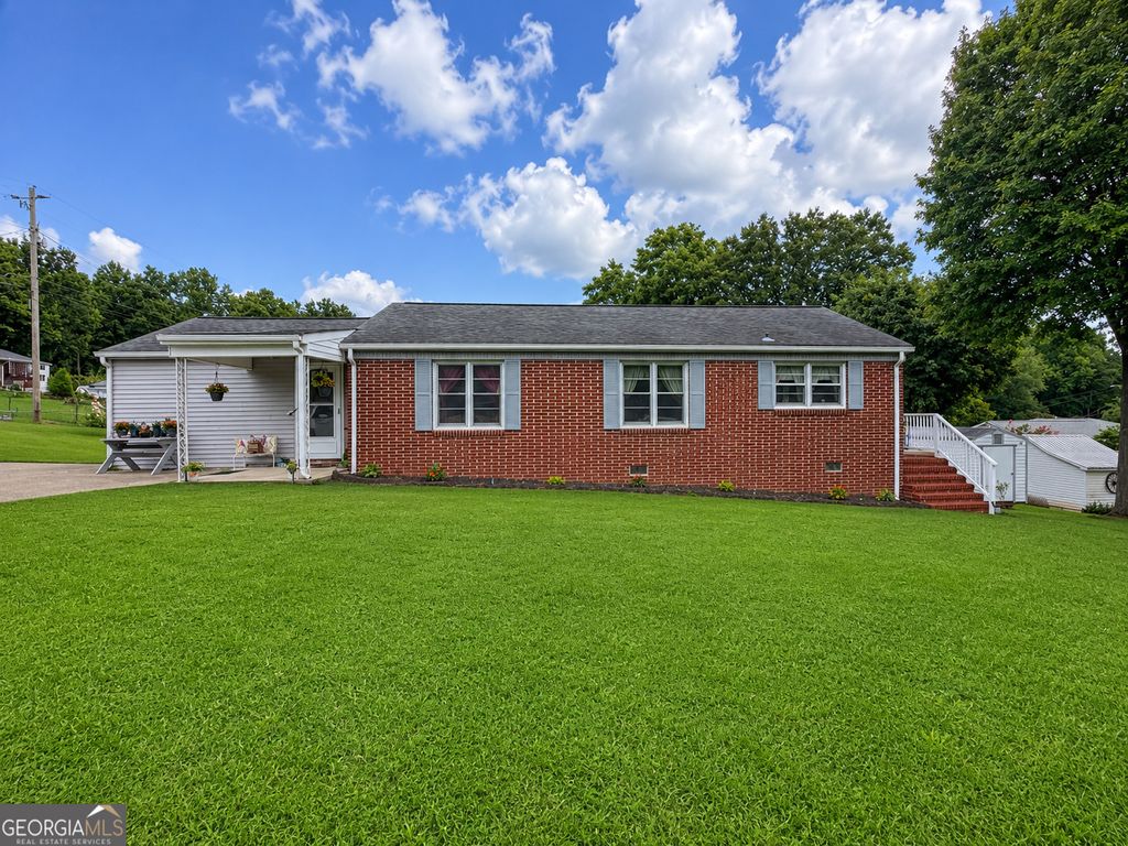 302 Bryan Street W, Bremen, GA 30110