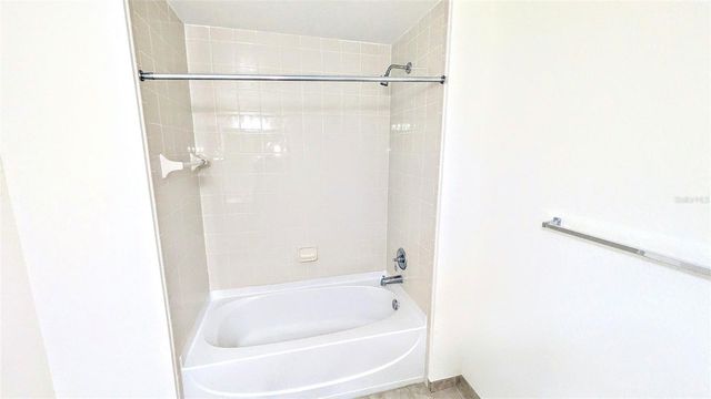 1064 N TAMIAMI TRAIL 1322, Sarasota, FL 34236
