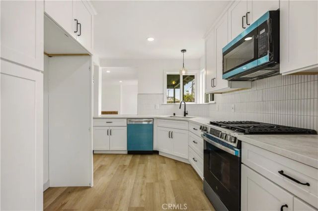 11803 Chanera, Hawthorne, CA 90250