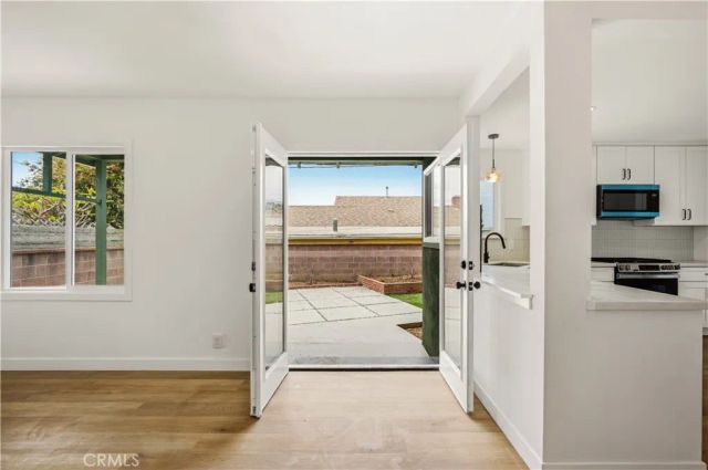 11803 Chanera, Hawthorne, CA 90250
