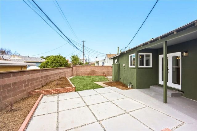 11803 Chanera, Hawthorne, CA 90250