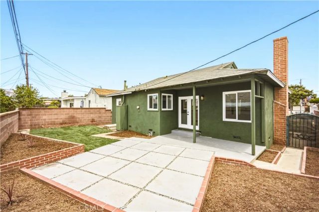 11803 Chanera, Hawthorne, CA 90250