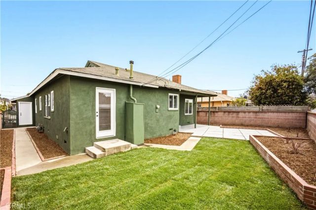 11803 Chanera, Hawthorne, CA 90250
