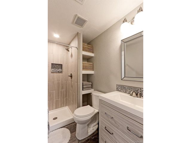11072 Telluride St, Commerce City, CO 80022