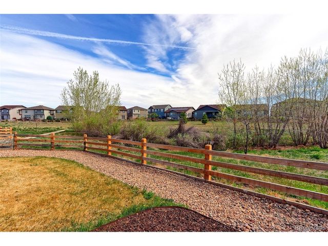 11072 Telluride St, Commerce City, CO 80022
