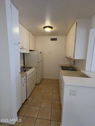 1701 W TUCKEY Lane 138, Phoenix, AZ 85015