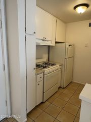 1701 W TUCKEY Lane 138, Phoenix, AZ 85015