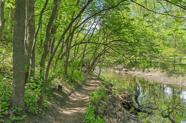 6008 Halifax Avenue S, Edina, MN 55424