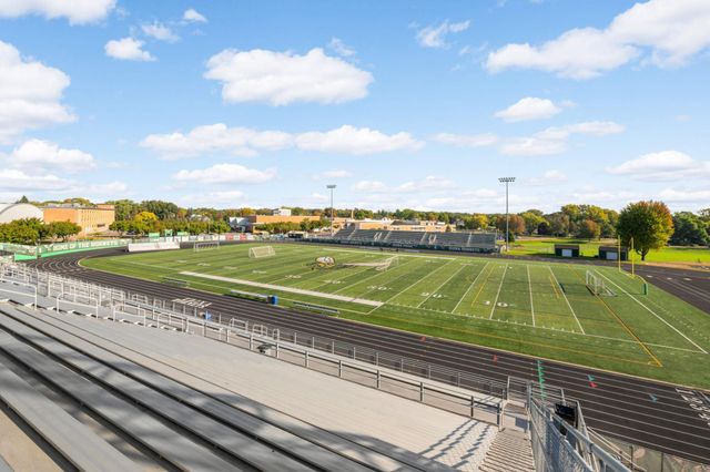 6008 Halifax Avenue S, Edina, MN 55424