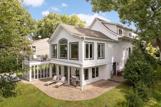 6008 Halifax Avenue S, Edina, MN 55424