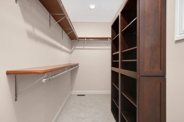 6008 Halifax Avenue S, Edina, MN 55424