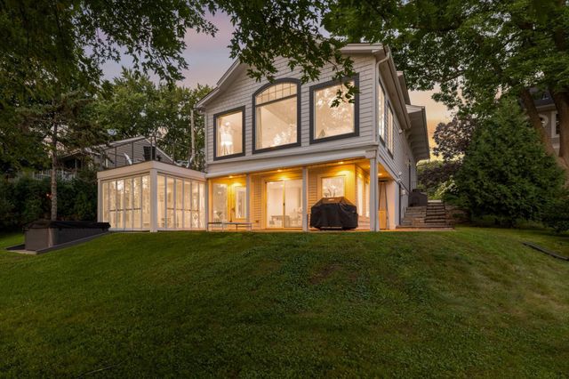 6008 Halifax Avenue S, Edina, MN 55424