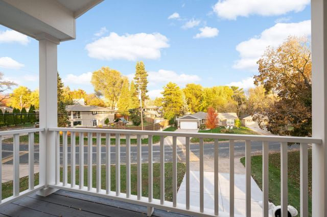 6008 Halifax Avenue S, Edina, MN 55424