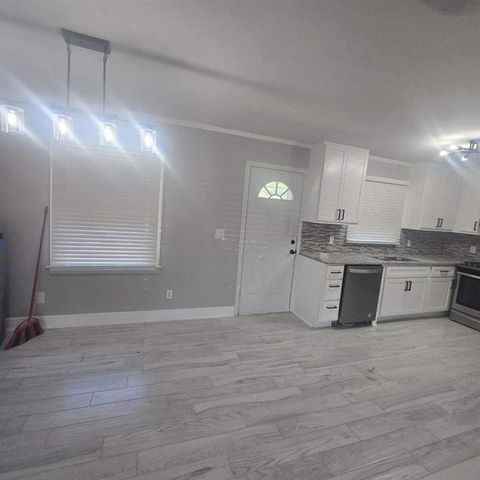 3135 NW 49th Street, Oklahoma City, OK 73112