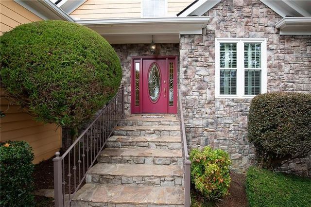 5739 Ridgewater Circle, Gainesville, GA 30506