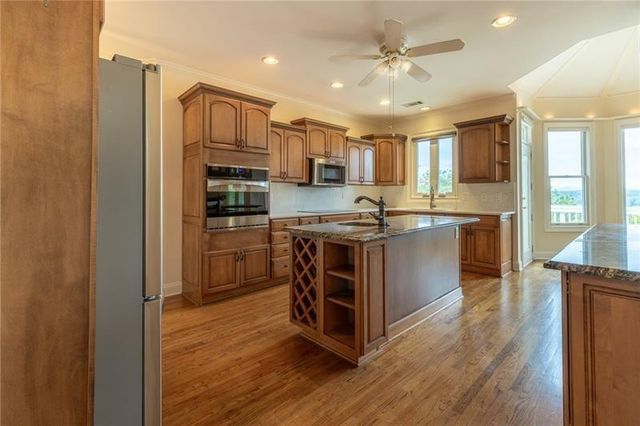 5739 Ridgewater Circle, Gainesville, GA 30506