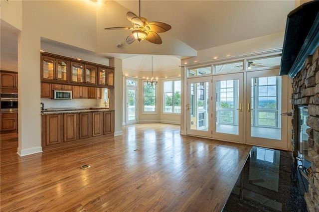 5739 Ridgewater Circle, Gainesville, GA 30506