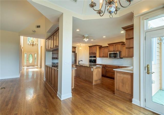 5739 Ridgewater Circle, Gainesville, GA 30506