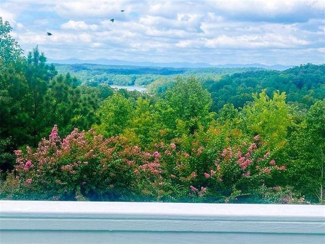 5739 Ridgewater Circle, Gainesville, GA 30506